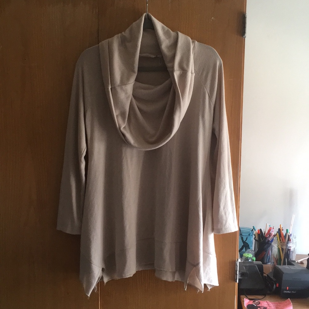 Light pink soft surroundings turtleneck sweater s